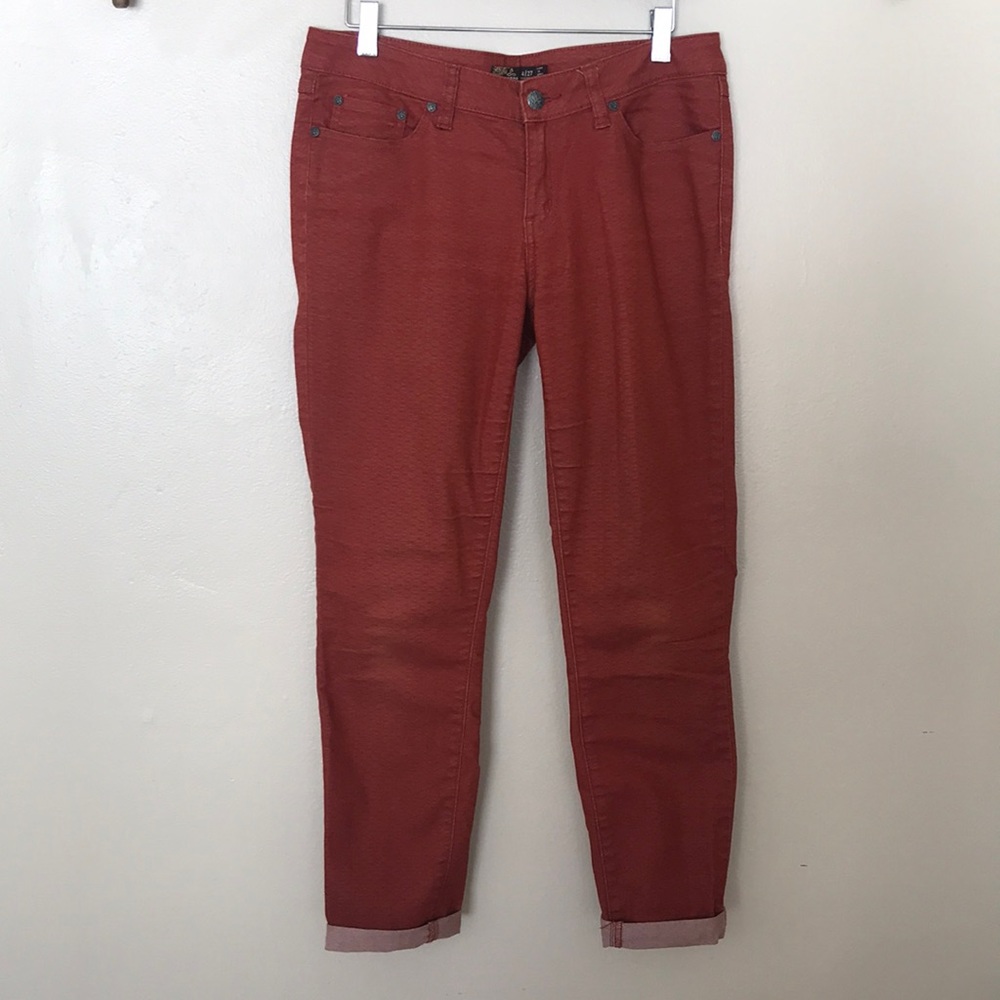 EUC PRANA Printed‎ Jeans. Size 7/27